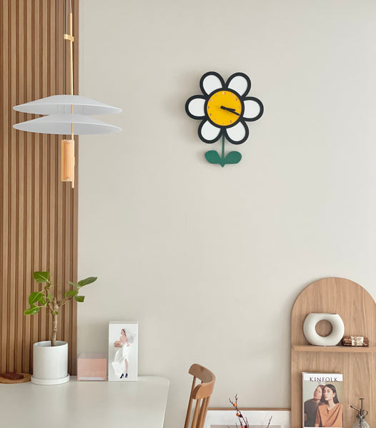 Tulip & Daisy Silent Wall Clock